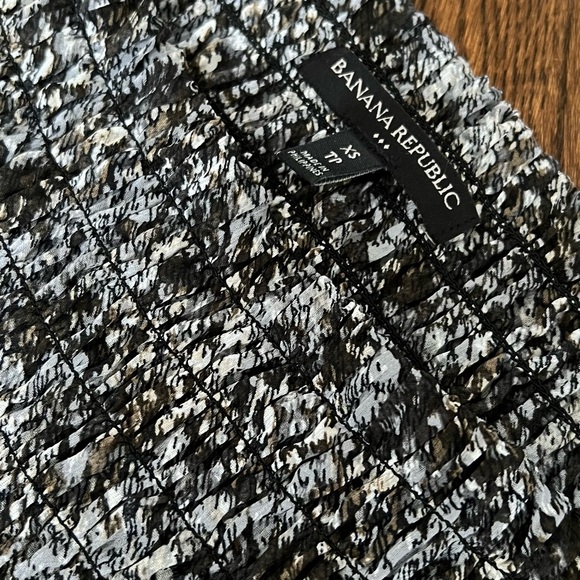 Banana Republic Floral Midi Skirt Size XS - Picture 4 of 4